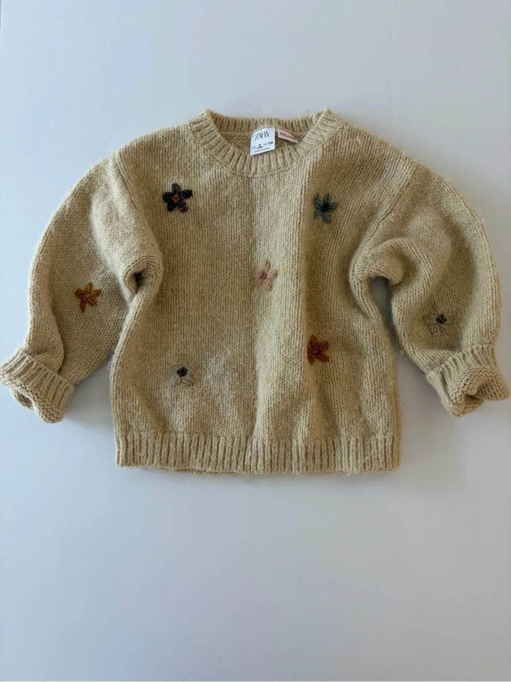 Zara Girls Beige Knit Pullover Sweater With Floral Embroidery Size 6 - READ